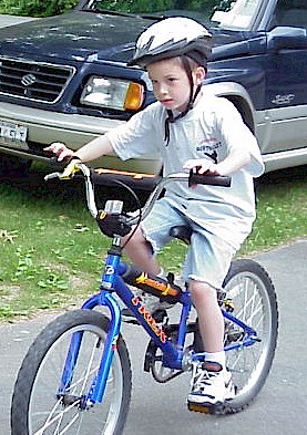 Biker Benny.jpg (61121 bytes)