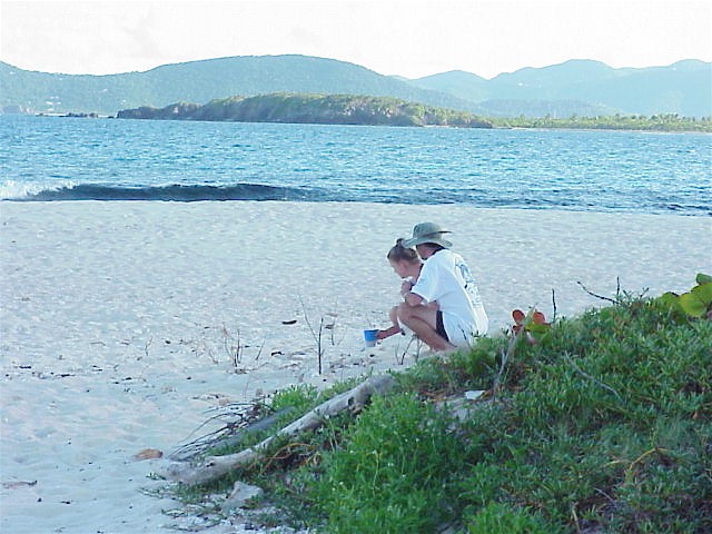 Patty n Joe on Sandy Spit 1.jpg (95234 bytes)