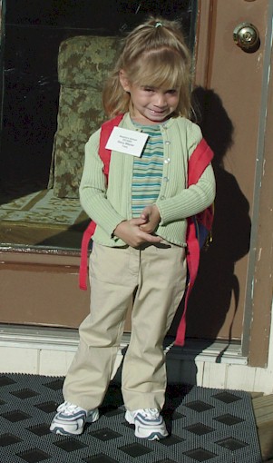 ready for school 1.jpg (48702 bytes)